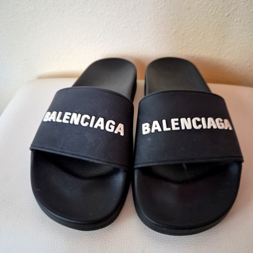 Balenciaga Black Slides - Picture 2 of 5